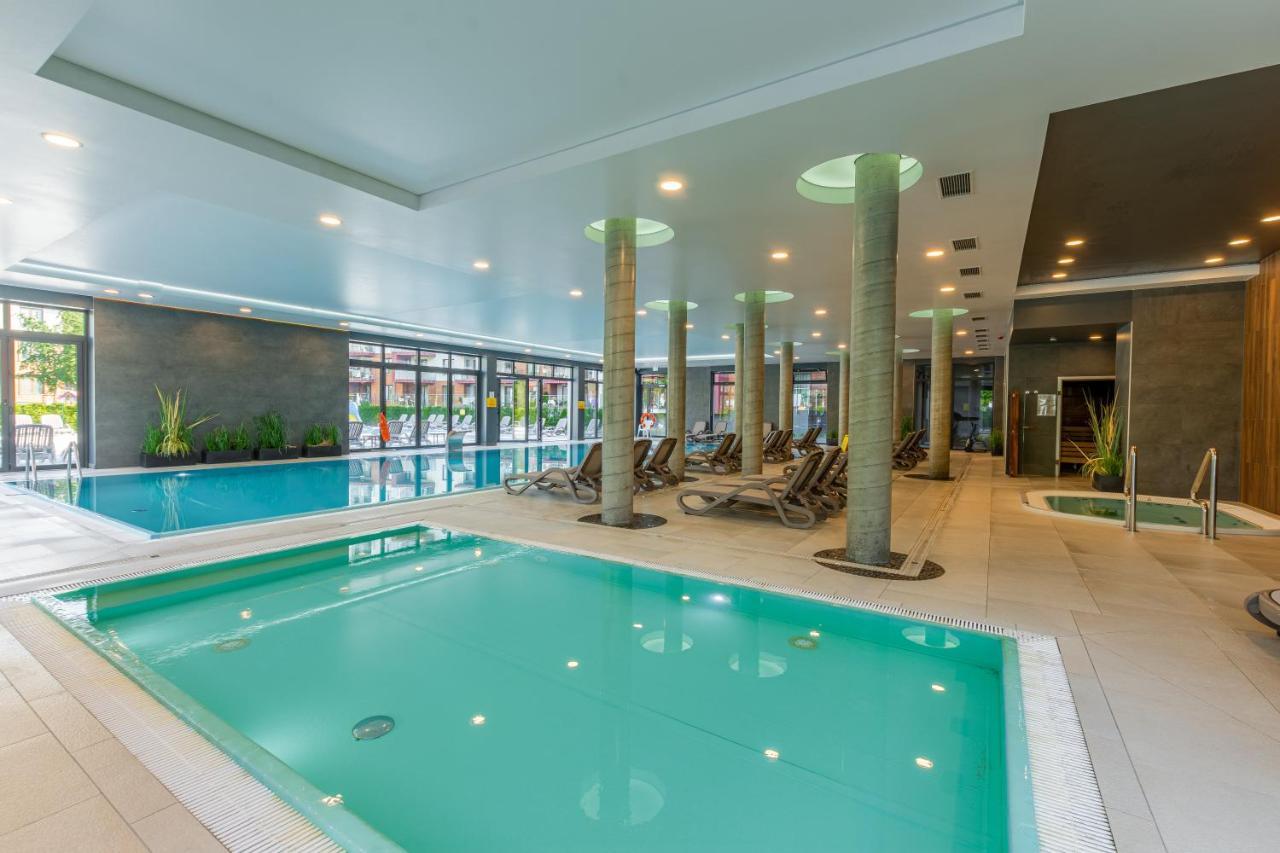 Pool & Leisure Apartament Polanki Park كولوبرزيغ المظهر الخارجي الصورة